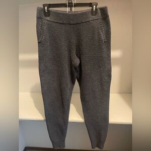 UGG Safiya Jogger Pants/sweats grey in great condition size Medium Cozycore